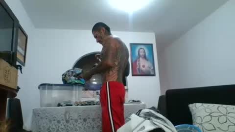 Snapshot of miniimgra chatting on May 10, 4:45 pm miniimgra online show from May 10, 4:45 pm