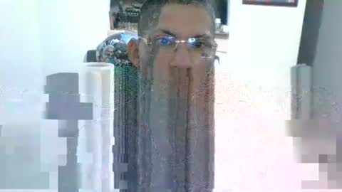 Snapshot of miniimgra chatting on May 17, 12:08 am miniimgra online show from May 17, 12:08 am