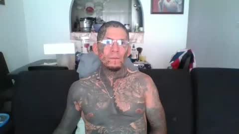 Snapshot of miniimgra chatting on May 23, 7:29 pm miniimgra online show from May 23, 7:29 pm
