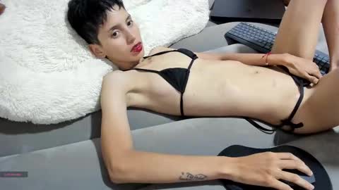 Loly online show from October 18, 11:49 pm