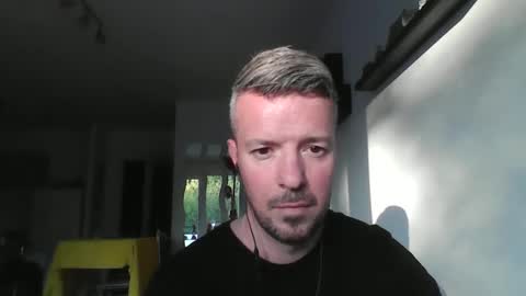 Snapshot of minka28 chatting on April 20, 5:26 pm minka28 online show from April 20, 5:26 pm