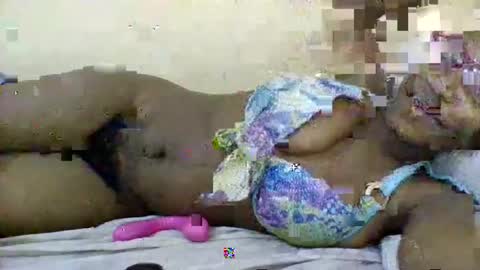 Snapshot of minlavine chatting on May 30, 12:13 pm minlavine online show from May 30, 12:13 pm