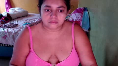 Snapshot of minnie_bbw69 chatting on March 27, 11:43 am Andrea online show from March 27, 11:43 am
