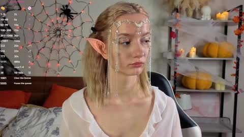 Mary  is here 3 My favorite patterns 77143222321Try my private online show from October 31, 11:17 pm