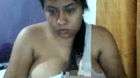 Snapshot of minnisex chatting on December 27, 11:42 pm Minni Sex online show from December 27, 11:42 pm