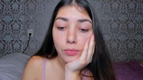 Snapshot of mira_bloempje chatting on October 16, 9:05 pm Mira online show from October 16, 9:05 pm