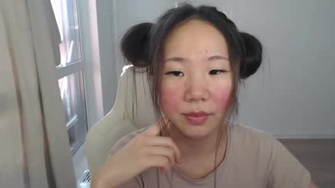 mira_g online show from February 26, 12:25 pm