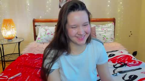 Snapshot of mira_karter chatting on May 5, 2:41 am Mira online show from May 5, 2:41 am