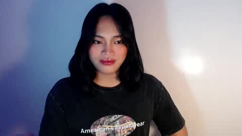 Snapshot of mira_luna222 chatting on February 12, 10:48 pm Mira Bella online show from February 12, 10:48 pm