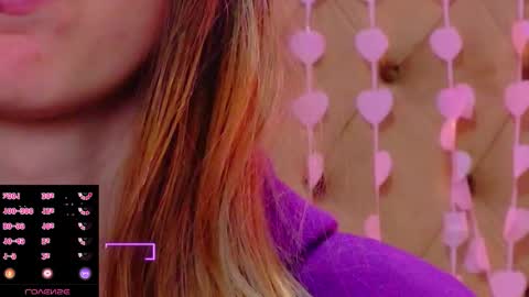 Snapshot of mira_lynxx chatting on February 15, 5:04 am mira_lynxx online show from February 15, 5:04 am