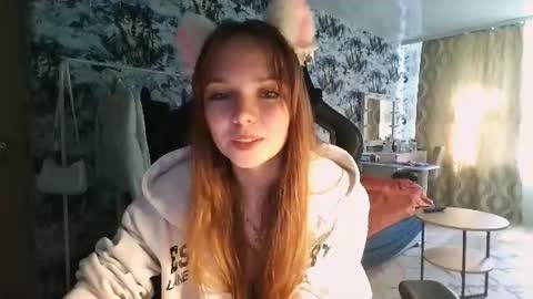 Snapshot of mira_princess chatting on June 26, 8:41 am MIRAcle online show from June 26, 8:41 am