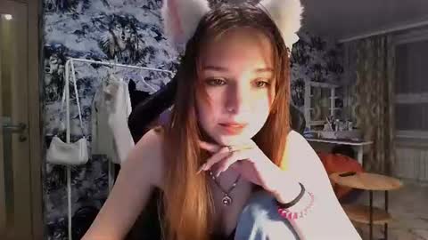 Snapshot of mira_princess chatting on June 26, 8:46 pm MIRAcle online show from June 26, 8:46 pm