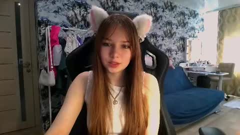 Snapshot of mira_princess chatting on July 8, 10:42 am MIRAcle online show from July 8, 10:42 am
