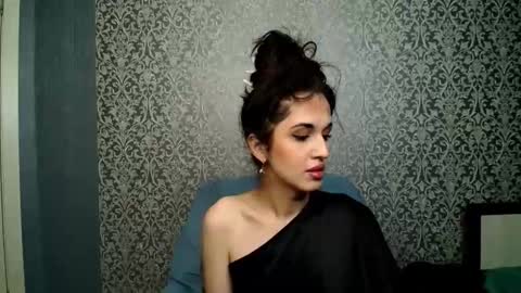 The goddess of water online show from January 14, 10:43 am