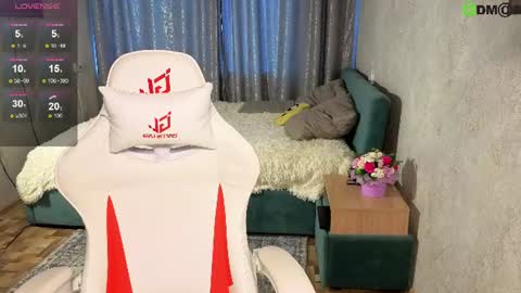 Snapshot of mira_star_007 chatting on June 24, 1:04 am Tanita online show from June 24, 1:04 am