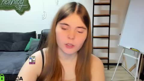 Snapshot of miraa_bloom chatting on February 5, 2:54 pm miraa_bloom online show from February 5, 2:54 pm