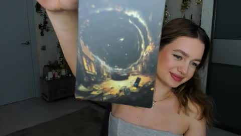 Snapshot of miraclecurly chatting on November 28, 4:31 pm Emma online show from November 28, 4:31 pm