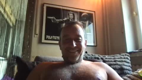 Snapshot of miracolix_030 chatting on May 17, 5:27 am Ben online show from May 17, 5:27 am
