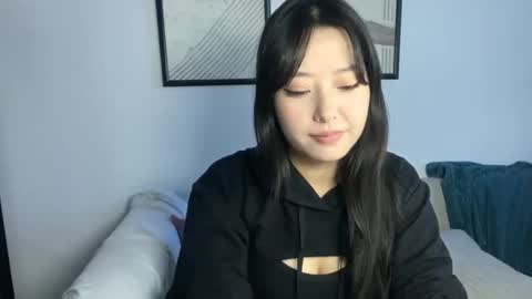 mirafloat online show from November 11, 9:42 am