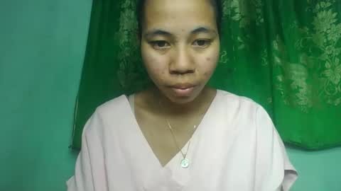 Snapshot of mirah881 chatting on June 6, 7:35 am mirah881 online show from June 6, 7:35 am