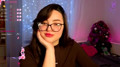 miraluccian online show from January 9, 8:43 pm