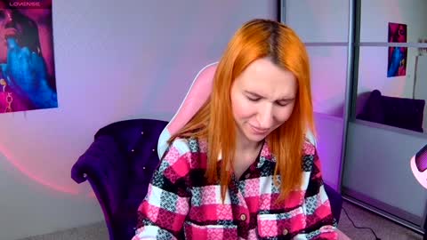 Snapshot of miralush chatting on January 30, 6:35 am Mira online show from January 30, 6:35 am