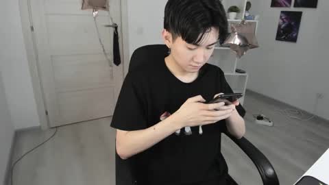              online show from January 22, 1:42 am