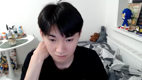              online show from October 12, 4:00 am