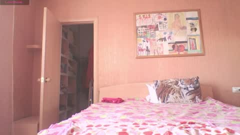 Snapshot of miranda_robinson chatting on March 31, 3:19 am Miranda online show from March 31, 3:19 am