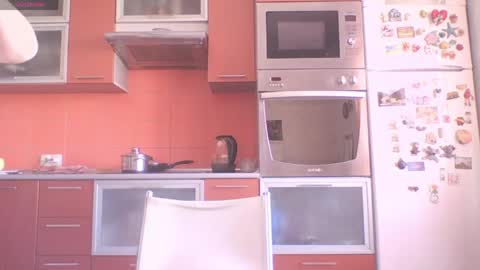 Snapshot of miranda_robinson chatting on April 9, 5:29 am Miranda online show from April 9, 5:29 am