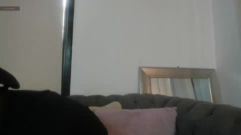 Miranda online show from April 15, 12:23 pm