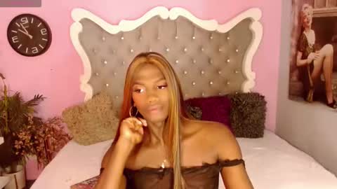 mirandaacollins online show from October 6, 3:15 am