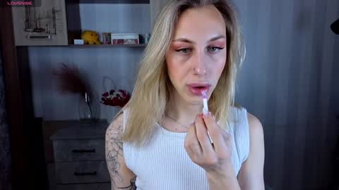 Snapshot of miraraid chatting on January 20, 4:10 am miraraid online show from January 20, 4:10 am