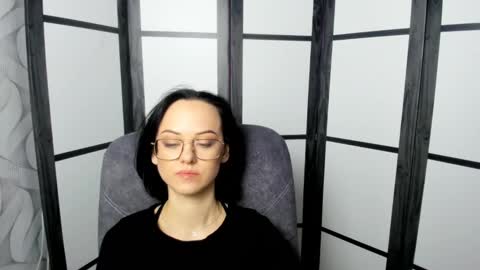 Mira online show from February 7, 1:53 pm