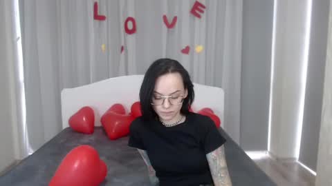 Mira online show from February 14, 1:40 pm