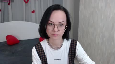 Mira online show from February 17, 3:42 pm