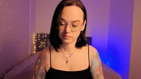 MiraSkyy online show from February 3, 8:47 pm