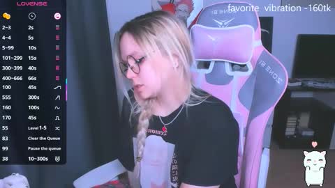 Kira online show from November 15, 8:49 pm