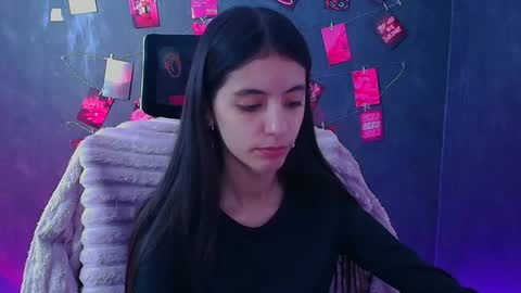 Snapshot of miri_miss chatting on June 16, 11:24 am Miri online show from June 16, 11:24 am
