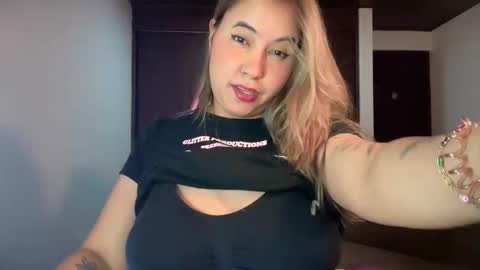 mirilinda online show from September 22, 2:46 am