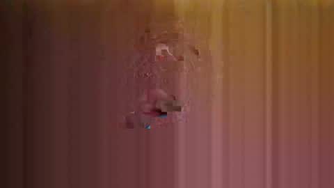 its me kizzy online show from June 3, 10:29 am
