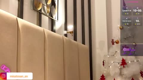 Snapshot of misatosan_ chatting on January 10, 1:09 pm Annie dont forget to thumbs up me online show from January 10, 1:09 pm