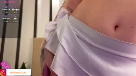 Snapshot of misatosan_ chatting on February 4, 1:16 pm Annie dont forget to thumbs up me online show from February 4, 1:16 pm