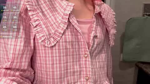 Molly online show from October 8, 5:43 pm