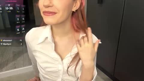 Molly online show from October 30, 5:46 pm