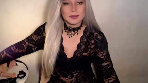 Snapshot of miss_4cuck_ chatting on July 7, 9:13 am miss_4cuck_ online show from July 7, 9:13 am