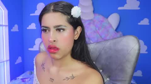 Marilyn online show from November 24, 10:59 am