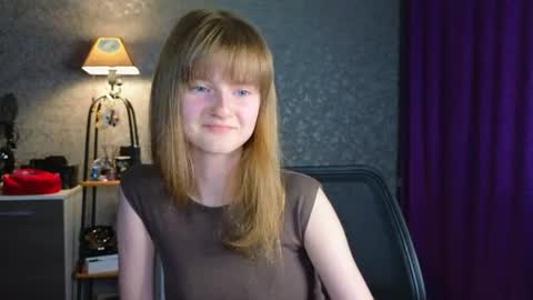 Snapshot of miss___alisa chatting on June 14, 6:54 pm Alisa NONNUDE online show from June 14, 6:54 pm