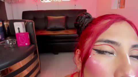 Snapshot of miss___allison chatting on March 11, 11:05 am Allison online show from March 11, 11:05 am