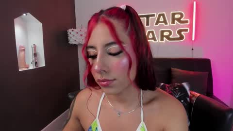 Snapshot of miss___allison chatting on March 24, 11:04 am Allison online show from March 24, 11:04 am